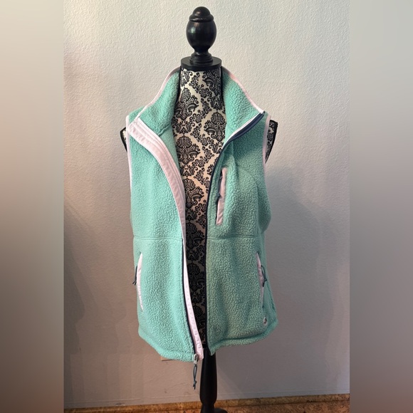 Women's Mint & Lavendar 'Cragmont' Fleece Vest - Picture 6 of 12